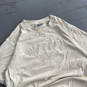 2000s New Balance Streetwear Y2K Tee Shirt